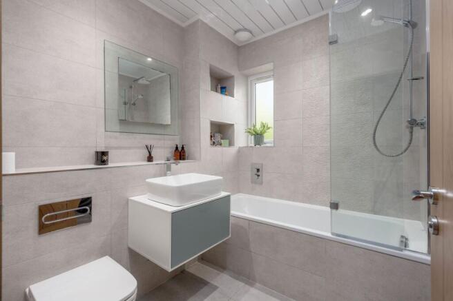 Bathroom 1 & 2