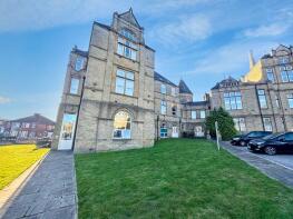 43, Clare Hall Apartments, Prescott Street, Halifax HX1 2HQ