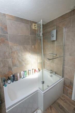 HOUSE BATHROOM