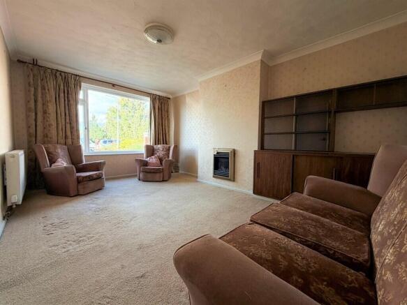 SITTING ROOM