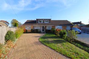 32, Sunningdale Close, Rainham, Gillingham ME8 9EF