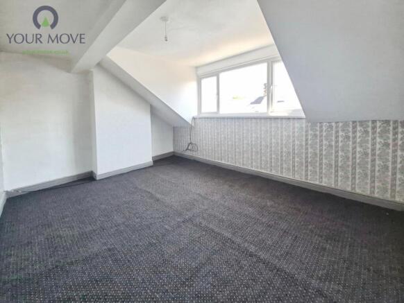 4 bed Terraced to rent Image 8