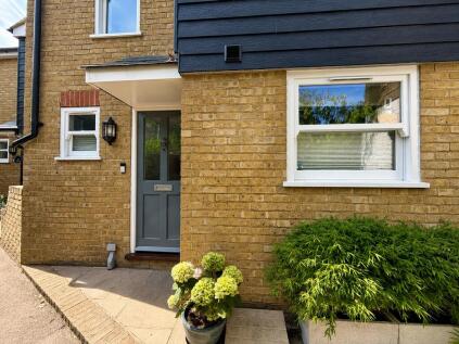 Sion Passage, Ramsgate, CT11