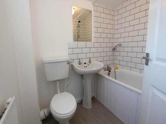 Bathroom WC Shower (