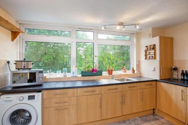 29 Laleham Court ...