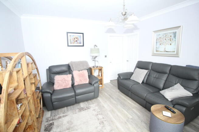 2 bed Semi-Detached Bungalow for sale Image 5