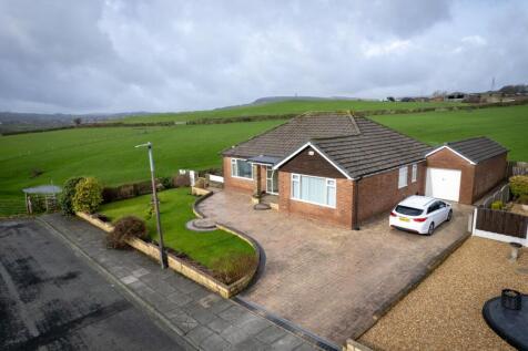 Falshaw Drive, Bury, BL9