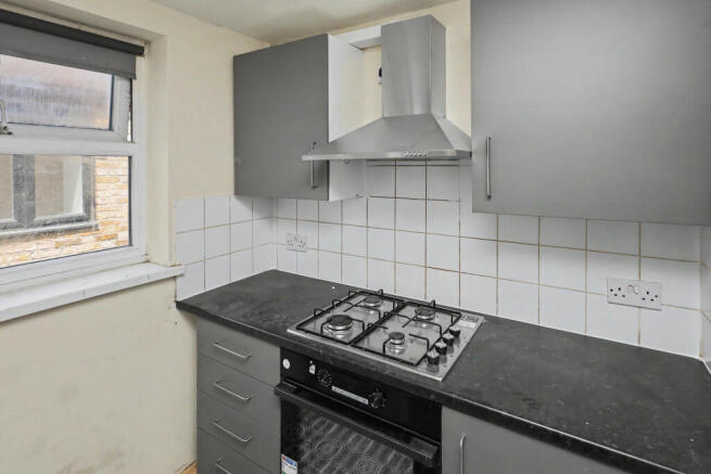 37 Woodhouse Road, Leytonstone, London E11 3NU