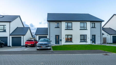 4 Victoria Way, The Meadows, Castletown, IM9 1DX