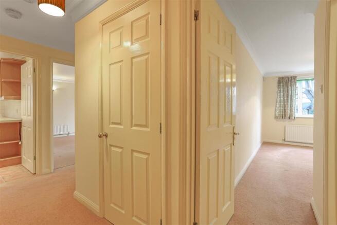 766067599 - 3, Vyne House, Carshalton Park Road, S