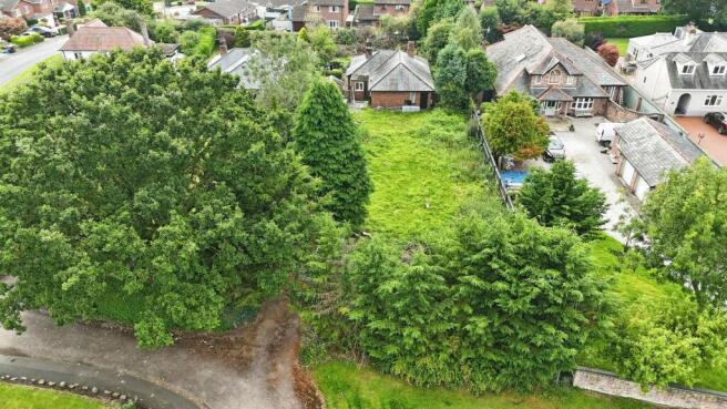 3-bed detached on Rhewl, Gobowen, £295,000