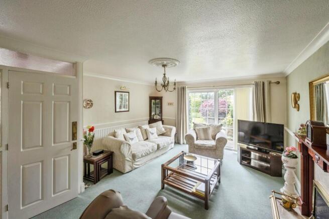 3 bed Detached for sale Image 6