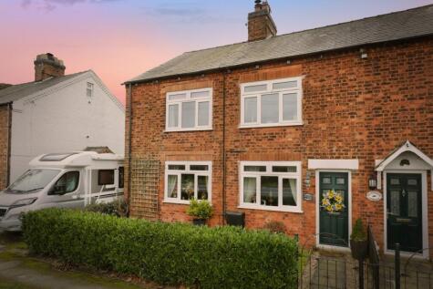 Middlewich Road, Stanthorne, Middlewich, Cheshire, CW10