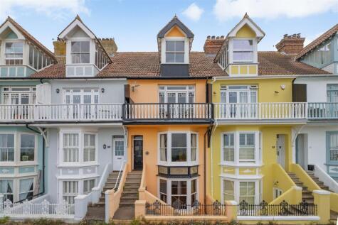 Wave Crest, Whitstable