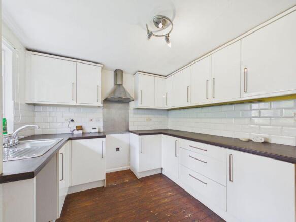 1 bed Flat for sale Image 5