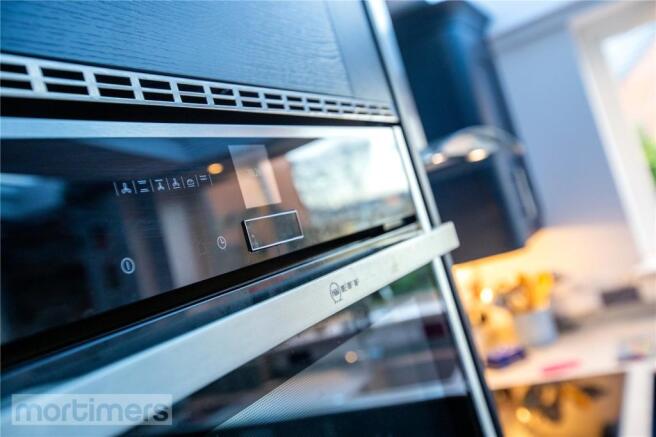 Oven