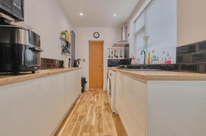 Refitted kitchen to rear