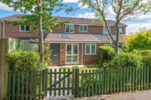 44, Hales Close, Stratford-upon-avon CV37 0JT