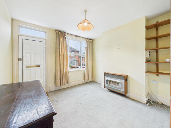 CAM02909G0-PR0497-STILL002