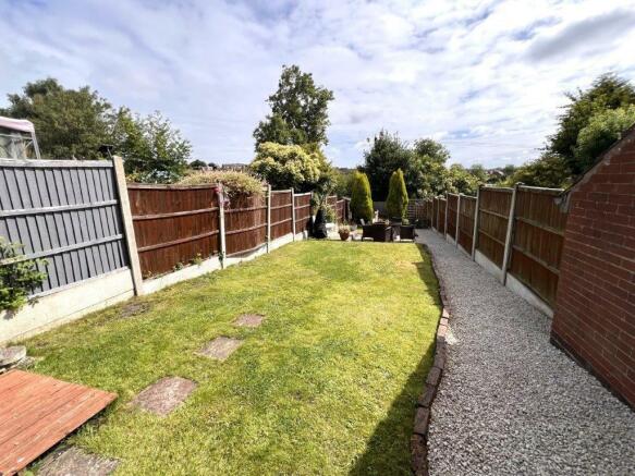 garden rear top.jpg