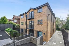 Flat 6, 241, West Wycombe Road, High Wycombe HP12 3AS