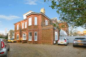 Flat 4, 29 The Homestead, Sandringham Road, Hunstanton PE36 5DP