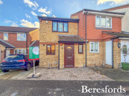 32, St Michaels Close, South Ockendon RM15 4SZ
