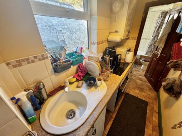 2 bed Terraced for sale Image 9