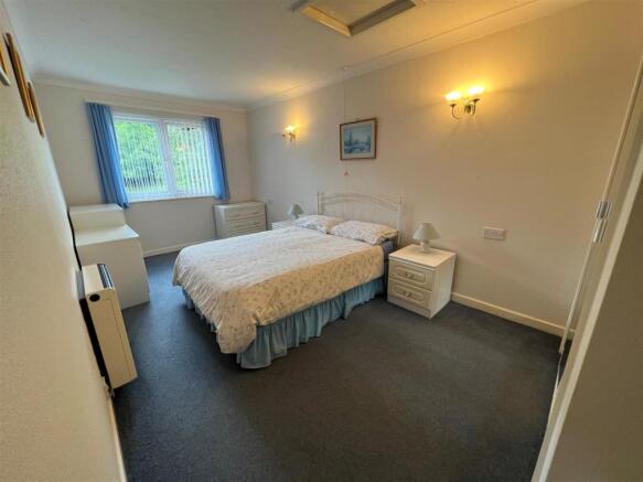 Bedroom.jpg