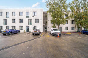 1, Greensted Court, Godstone Road, Whyteleafe CR3 0GP