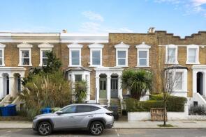40b, Fenwick Road, London SE15 4HW