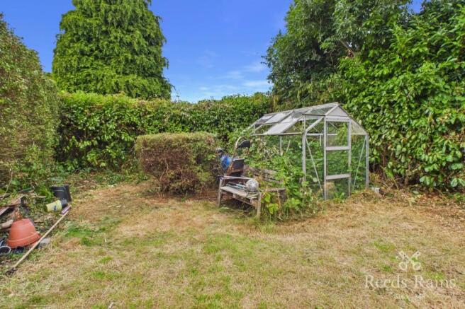 3 bed Semi-Detached for sale Image 12