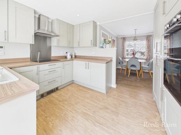 Kitchen/Dining Room
