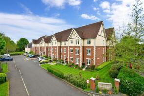 Flat 12, 59 Wavertree Court, Massetts Road, Horley RH6 7BP