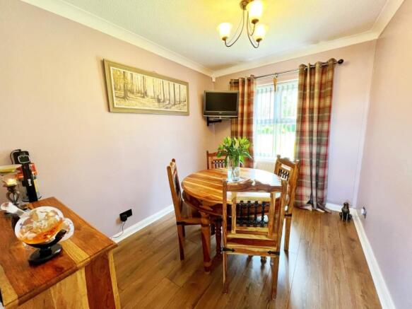 Dining Room 1.jpg