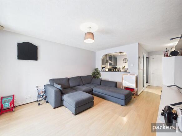 Hartigan Place, Woodley, Reading, Berkshire, RG5 photo 4