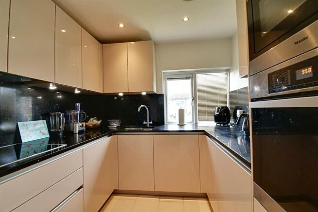 Kitchen.jpg