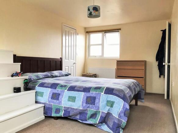 Principal bedroom