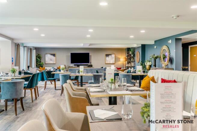 1 bed Apartment for sale Image 12