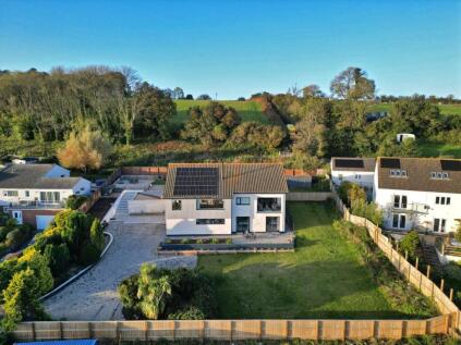 Maudlin Drive, Teignmouth, TQ14