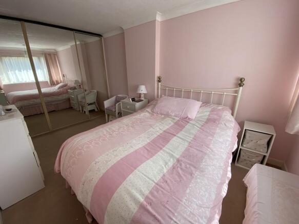 Bedroom 1 Wardrob...