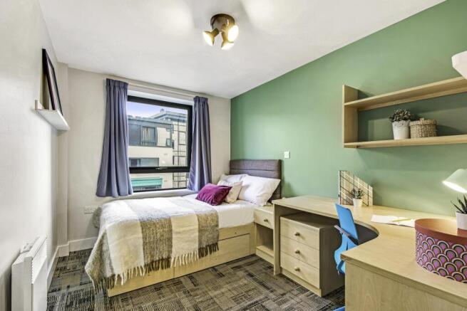 6 bed Private Halls to rent Image 10