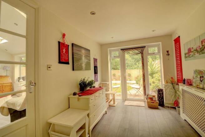 2nd Garden room