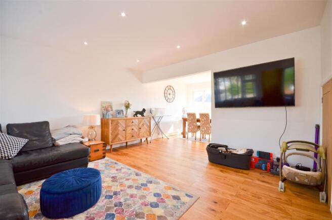 Open Plan Lounge and Dining Area