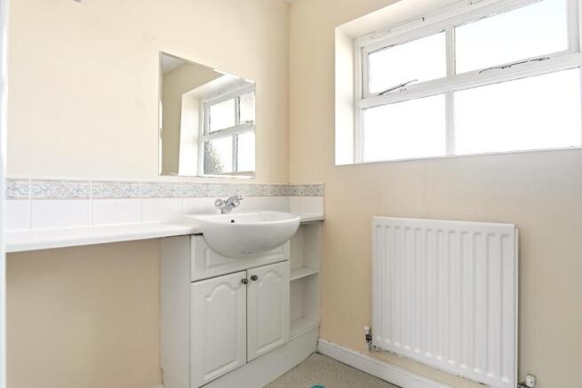 3 bed Detached for sale Image 11