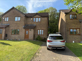 1, Oakwood Close, Clydach, Swansea SA8 4DU