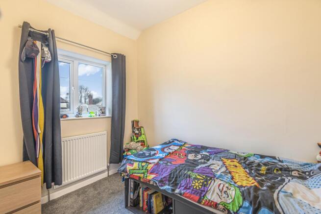 3 bed House to rent Image 9