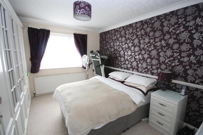 Master Bedroom .JPG