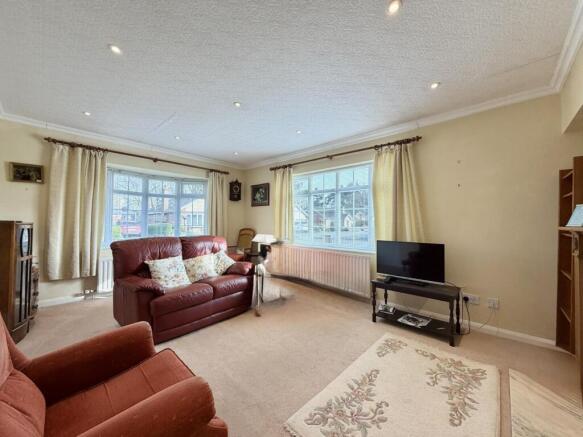 Oakwood Close, Church Fenton, Tadcaster photo 4