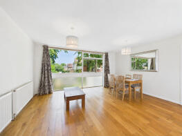 6, 34 36 Abinger Court, Gordon Road, London W5 2AF